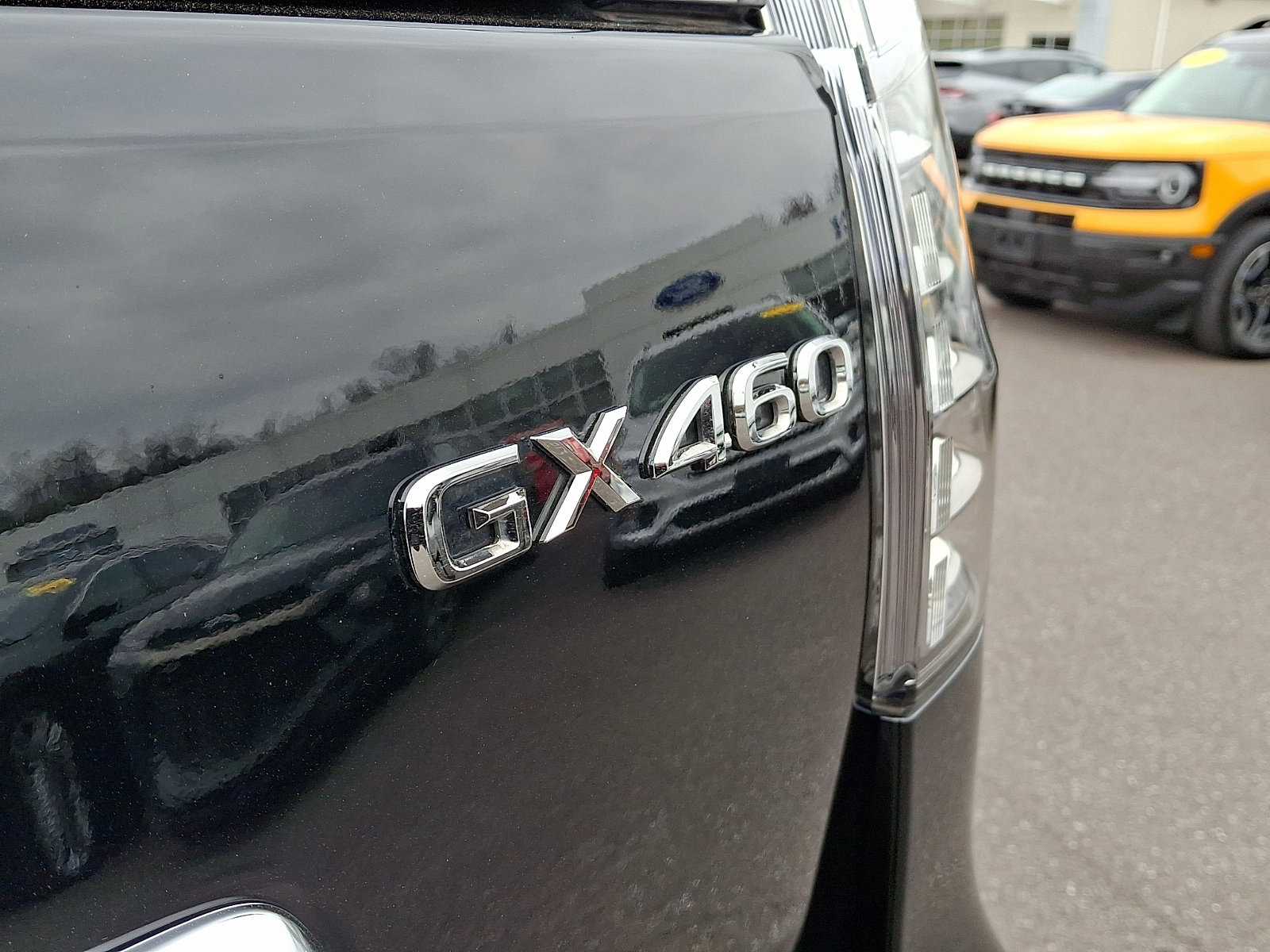 Used 2023 Lexus GX 460 Premium w/ Premium Package image 31