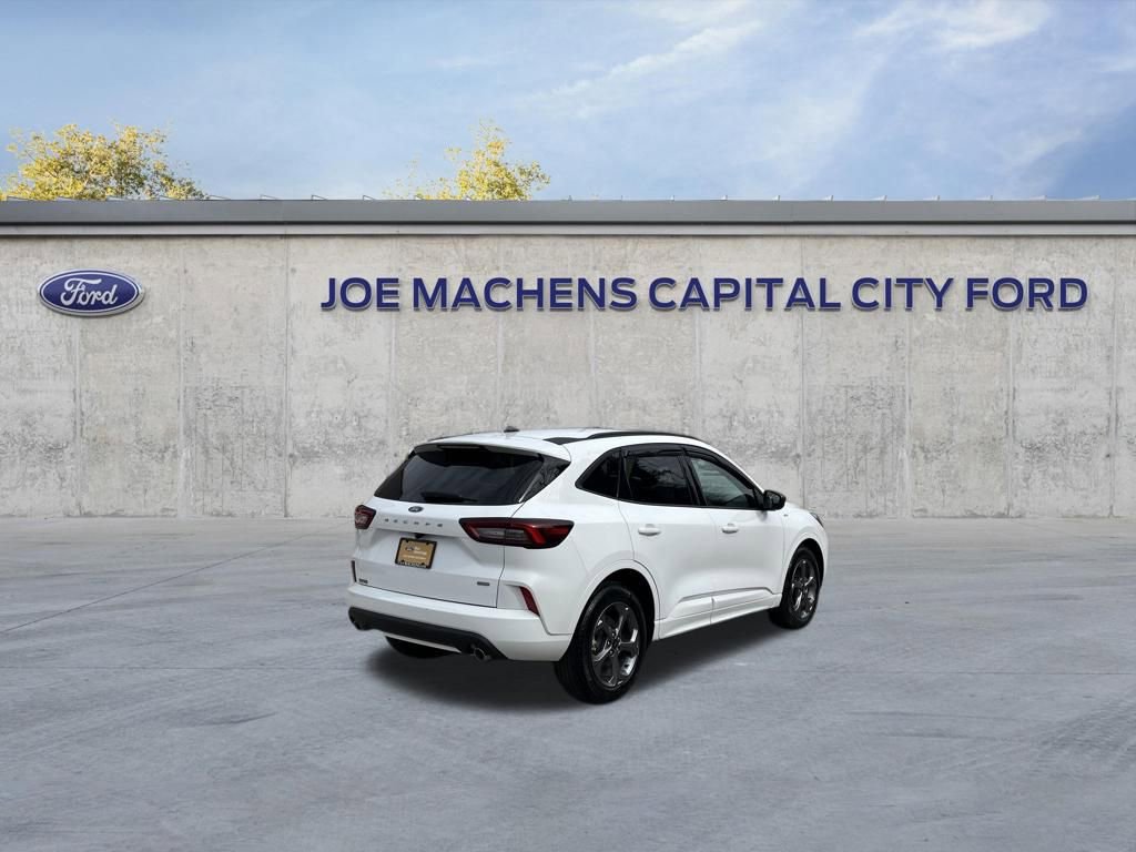 Certified 2023 Ford Escape ST-Line w/ Equipment Group 301A image 6