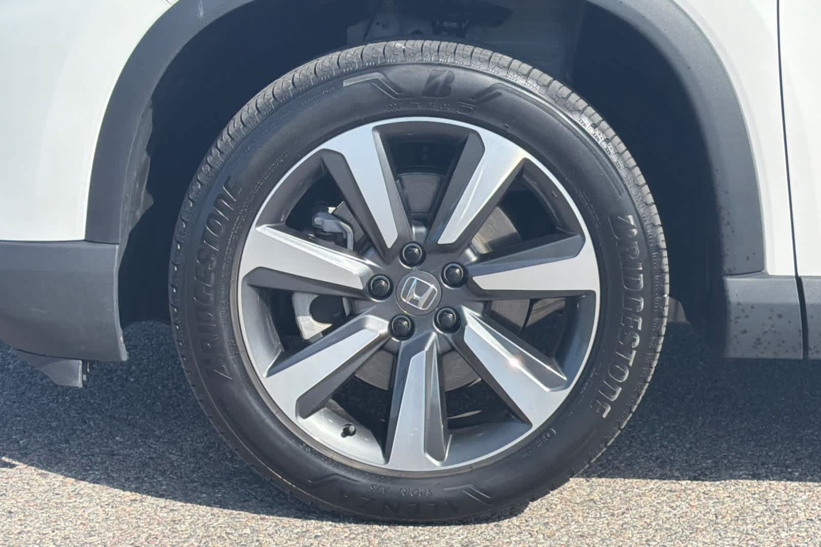 Used 2025 Honda Pilot Touring image 28