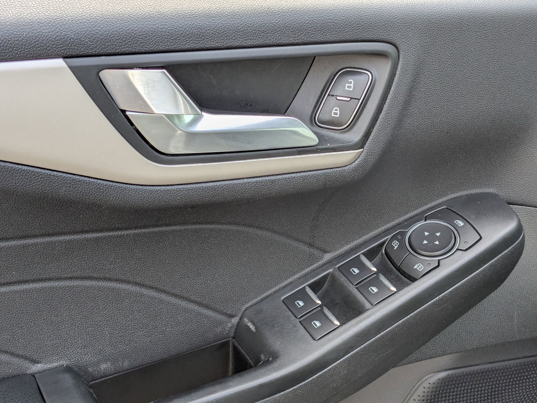 Certified 2022 Ford Escape SEL image 13