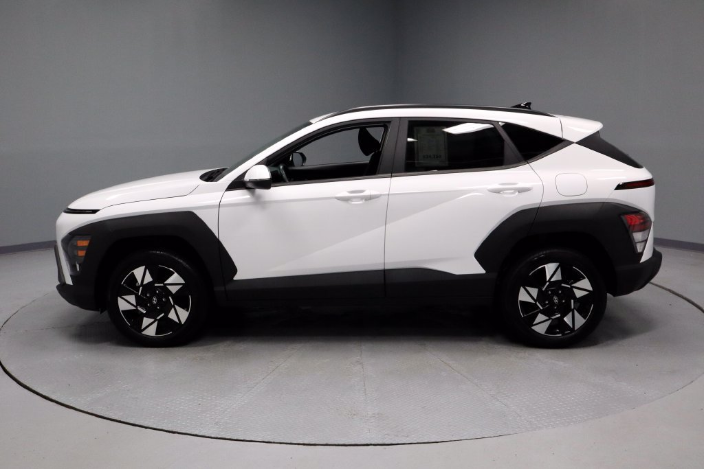 Used 2024 Hyundai Kona SEL w/ Convenience Package AWD/4WD image 8