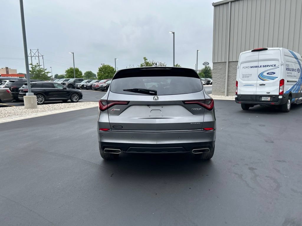 Used 2023 Acura MDX A-Spec AWD/4WD image 8