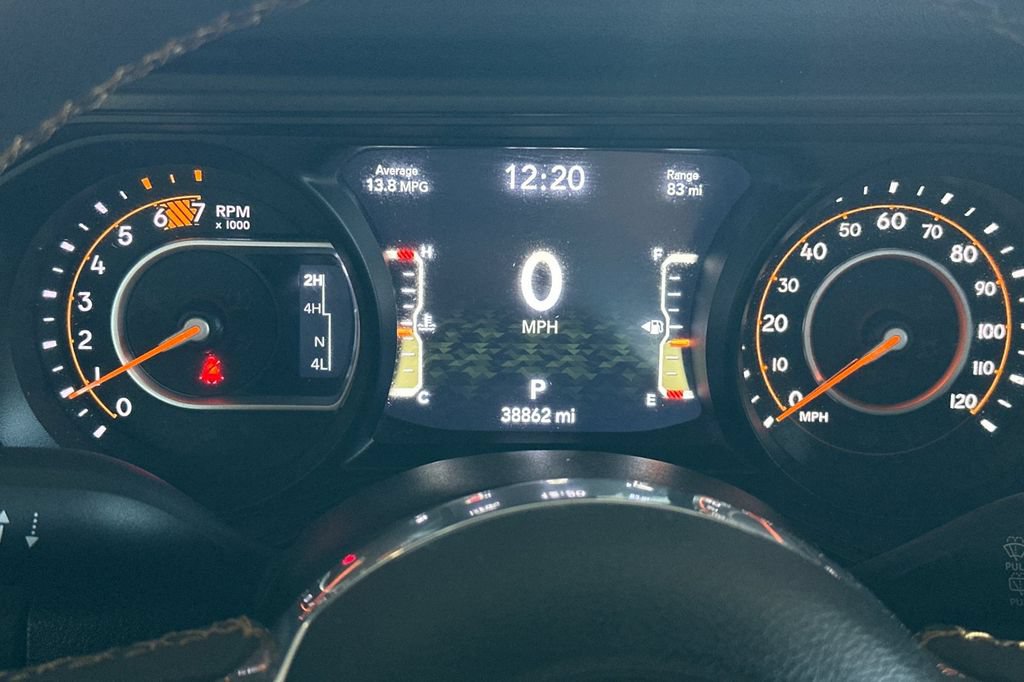 Used 2024 Jeep Wrangler Unlimited Sahara AWD/4WD image 27