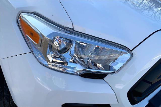 Used 2022 Toyota Tacoma SR image 27