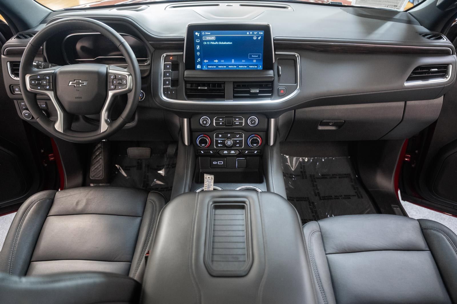 Used 2023 Chevrolet Tahoe Z71 w/ Luxury Package AWD/4WD image 21