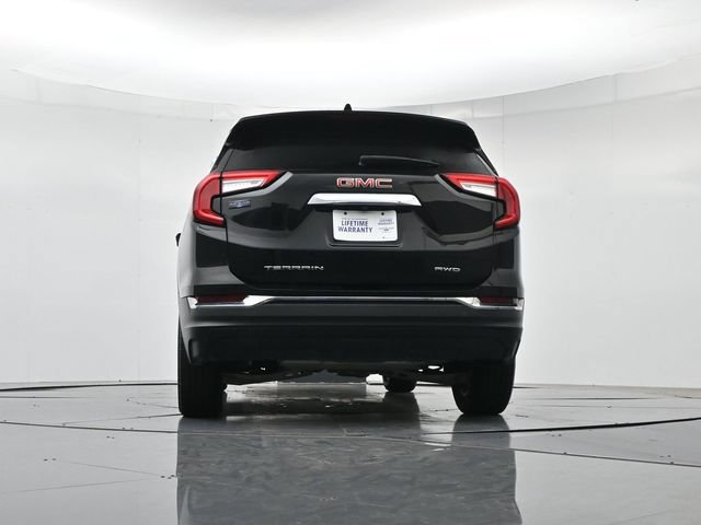 Used 2024 GMC Terrain SLT AWD/4WD image 36