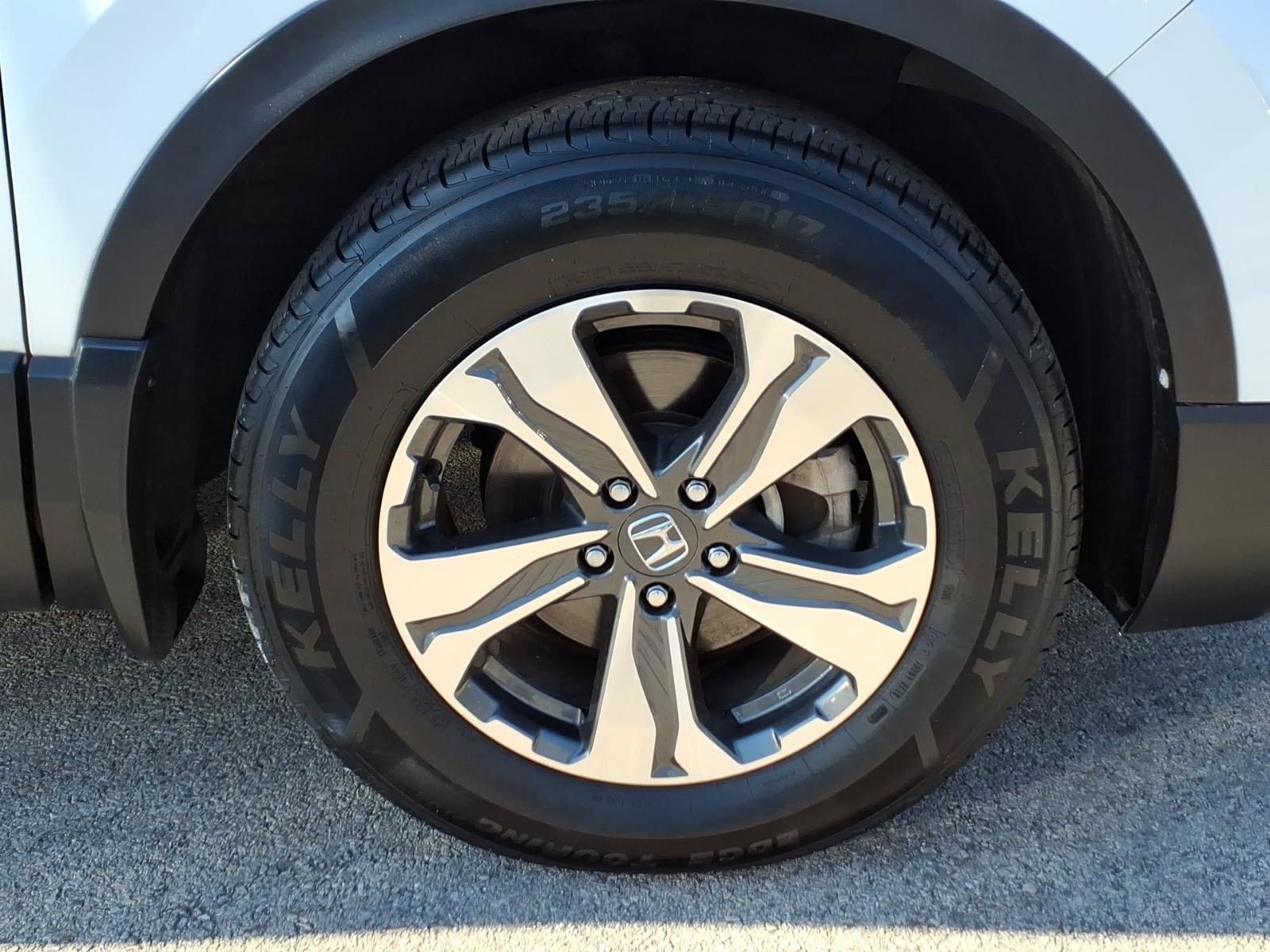 Used 2020 Honda CR-V LX image 9