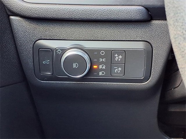 Certified 2021 Ford Escape SEL w/ Technology Package image 26