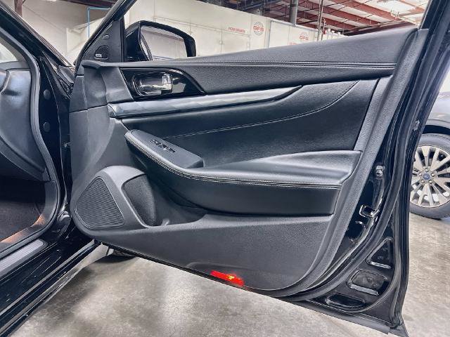 Used 2022 Nissan Maxima Platinum w/ Sport Mat Group FWD image 31