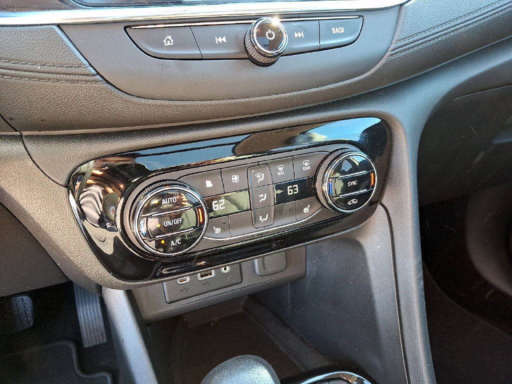 Used 2022 Buick Encore GX Select w/ Experience Buick Package FWD image 16