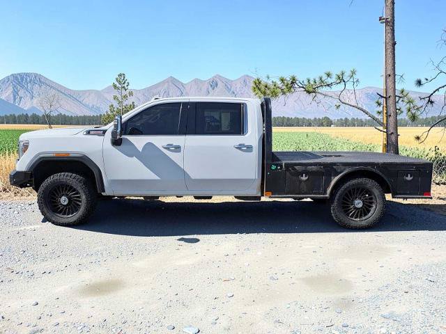 Used 2021 GMC Sierra 3500 Denali w/ Technology Package AWD/4WD image 3