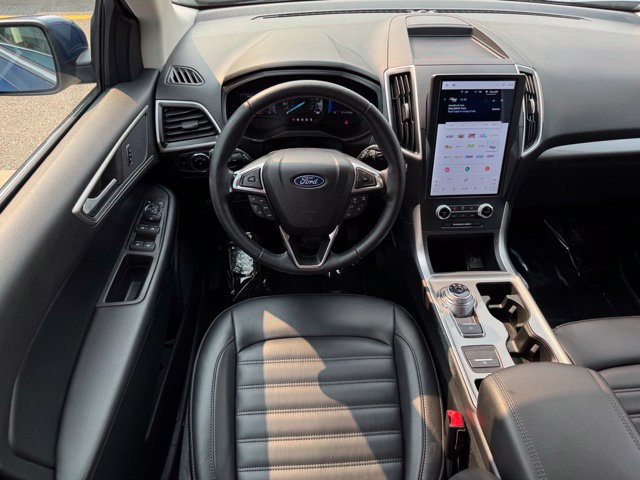 Certified 2023 Ford Edge SEL w/ Convenience Package AWD/4WD image 9