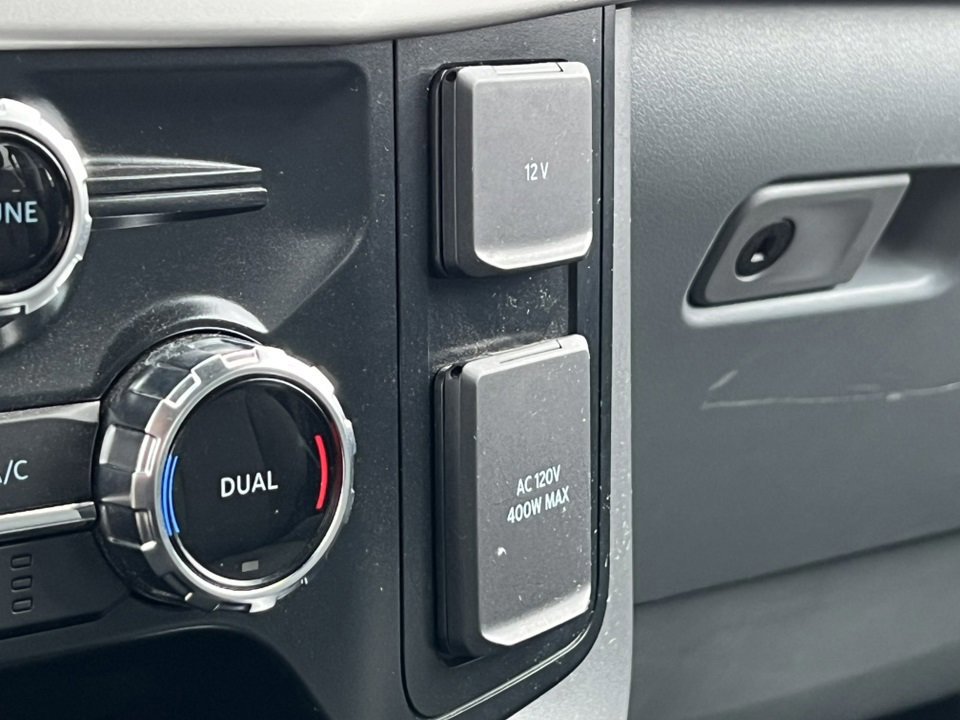 Certified 2022 Ford F150 XLT w/ Equipment Group 302A High image 34