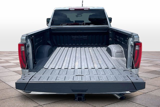 Used 2025 GMC Sierra 2500 SLT AWD/4WD image 20