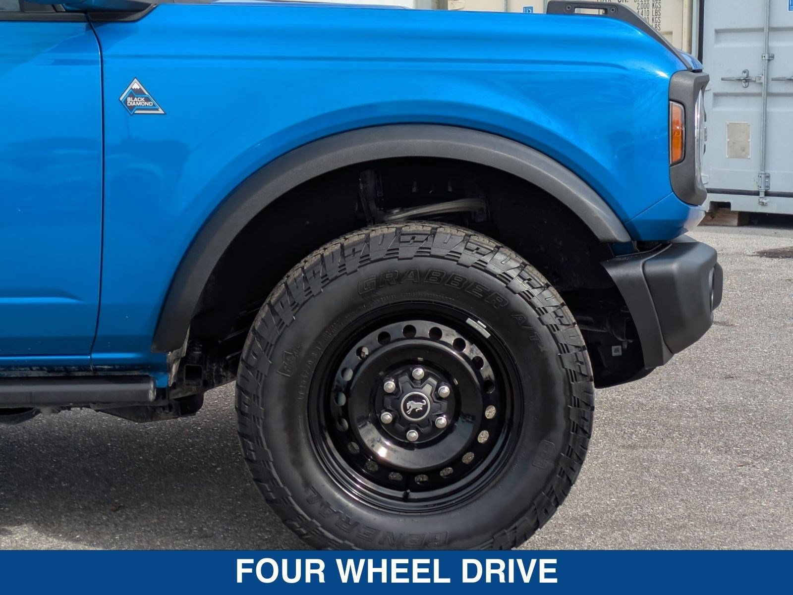 Certified 2023 Ford Bronco Black Diamond image 12