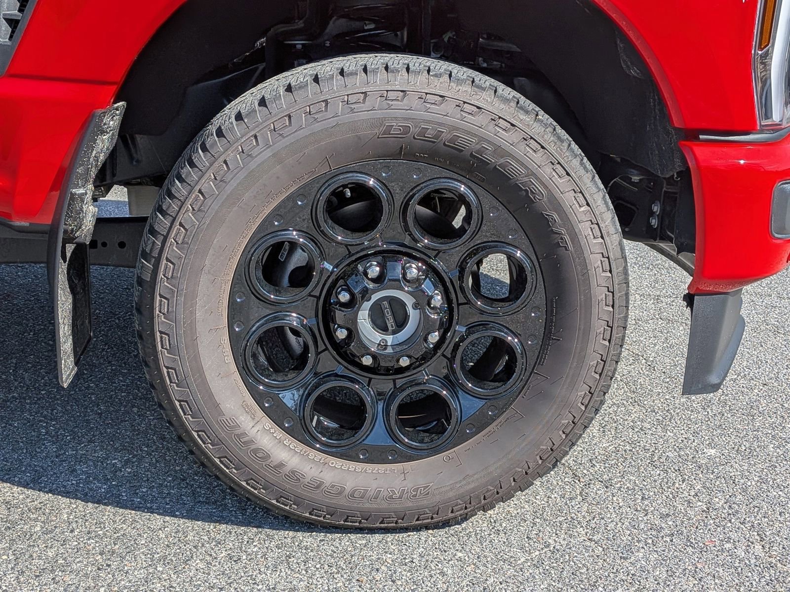 Certified 2026 Ford F250 Lariat w/ Black Appearance Package image 6