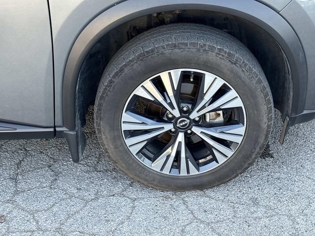 Used 2023 Nissan Rogue SV FWD image 9
