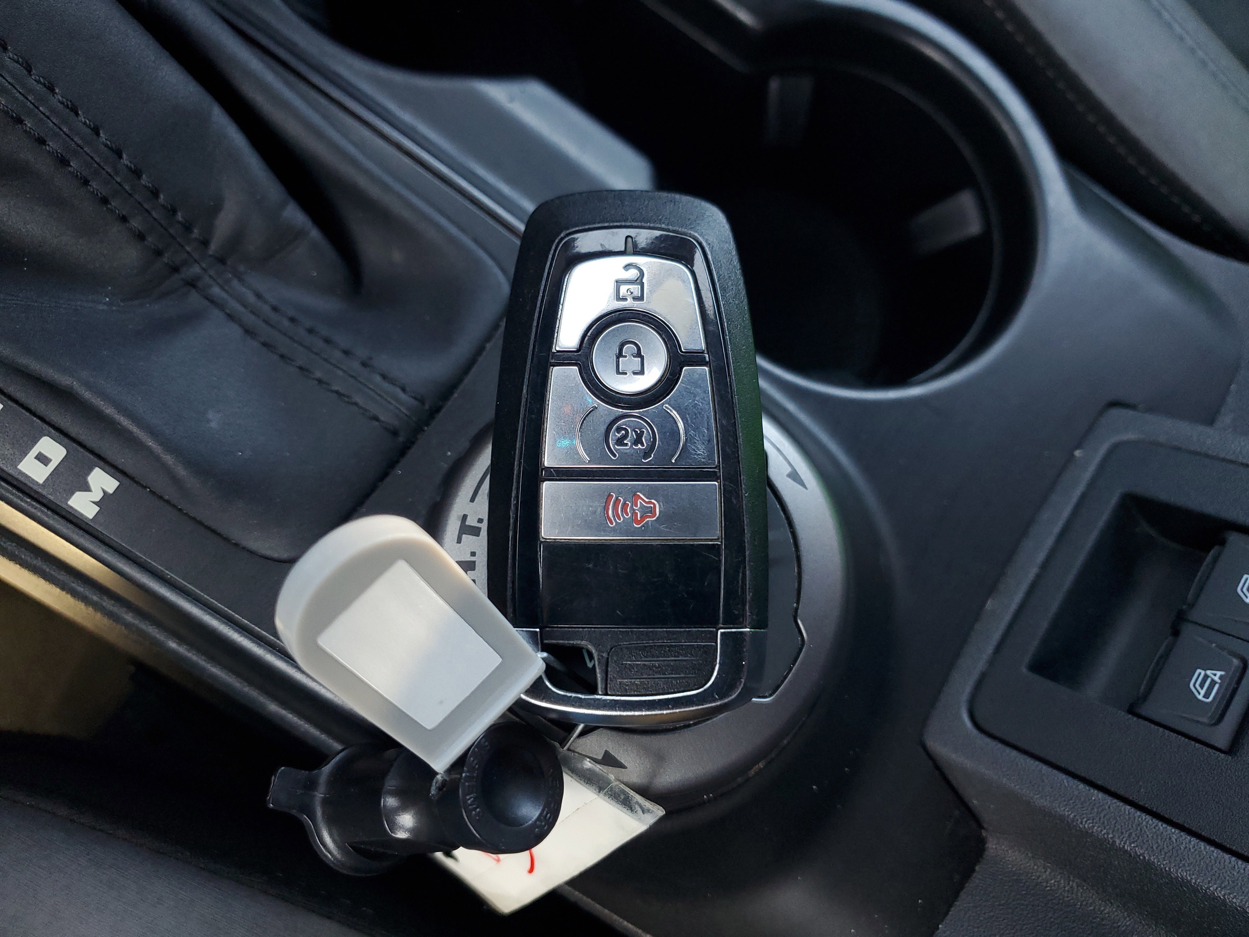 Certified 2023 Ford Bronco Black Diamond image 29