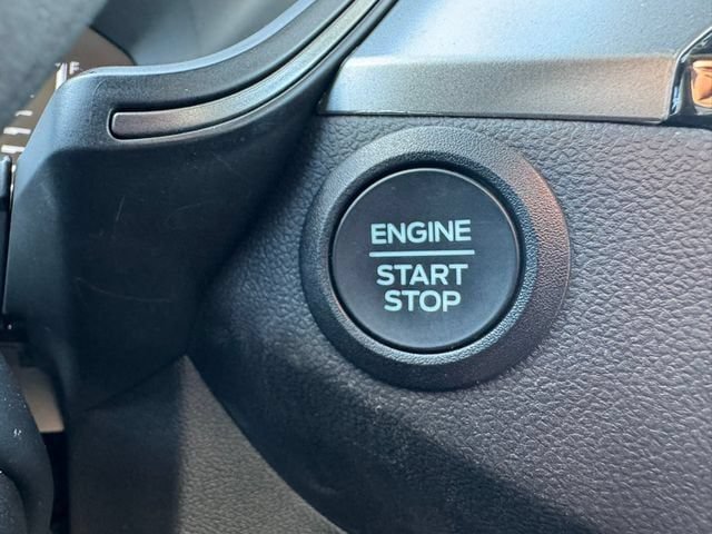 Certified 2024 Ford Escape Active AWD/4WD image 38