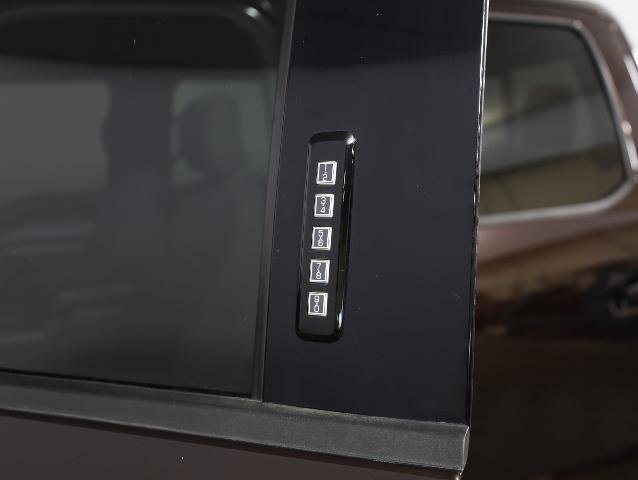 Certified 2019 Ford F150 XLT w/ Equipment Group 302A Luxury image 23