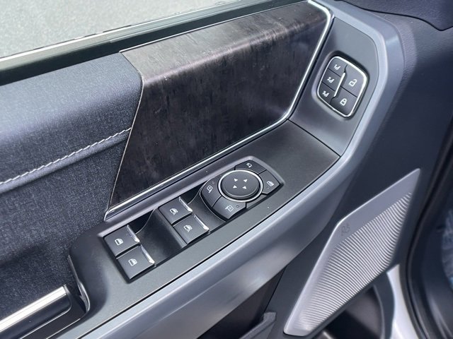 Certified 2022 Ford F150 Lariat w/ Equipment Group 502A High image 14