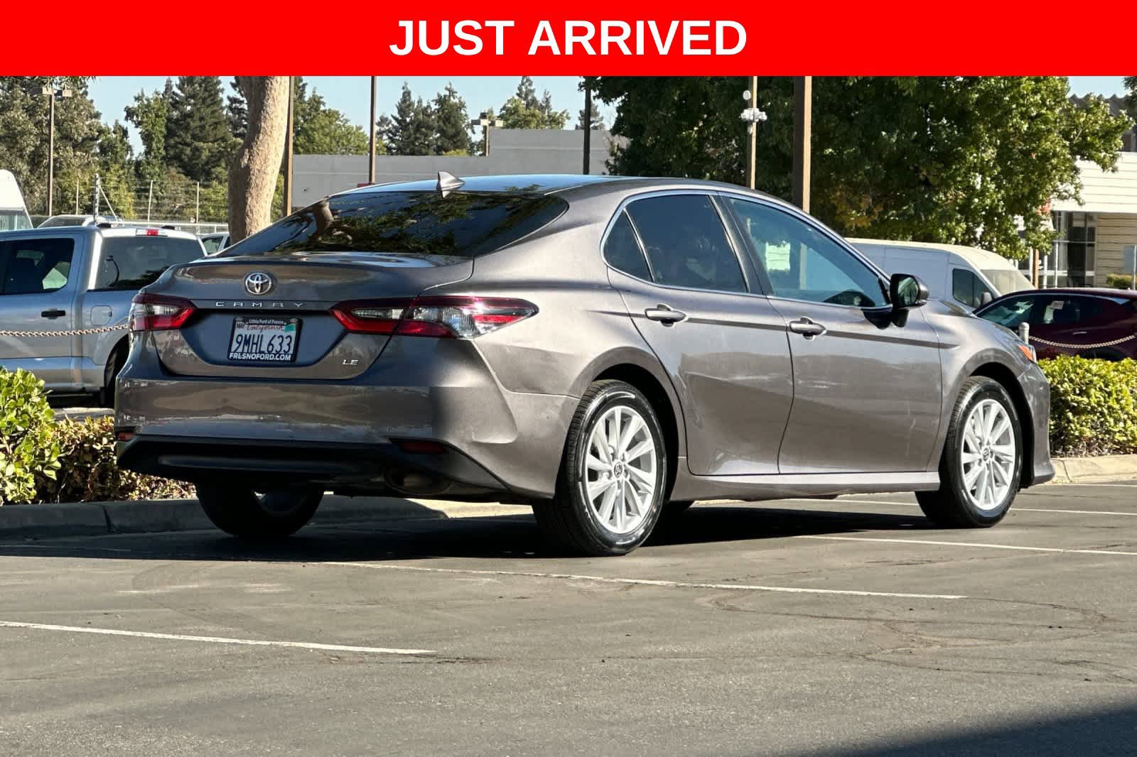 Used 2024 Toyota Camry LE w/ Convenience Package FWD image 2