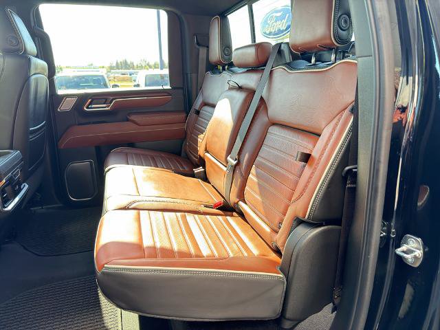 Used 2024 GMC Sierra 3500 Denali Ultimate AWD/4WD image 40