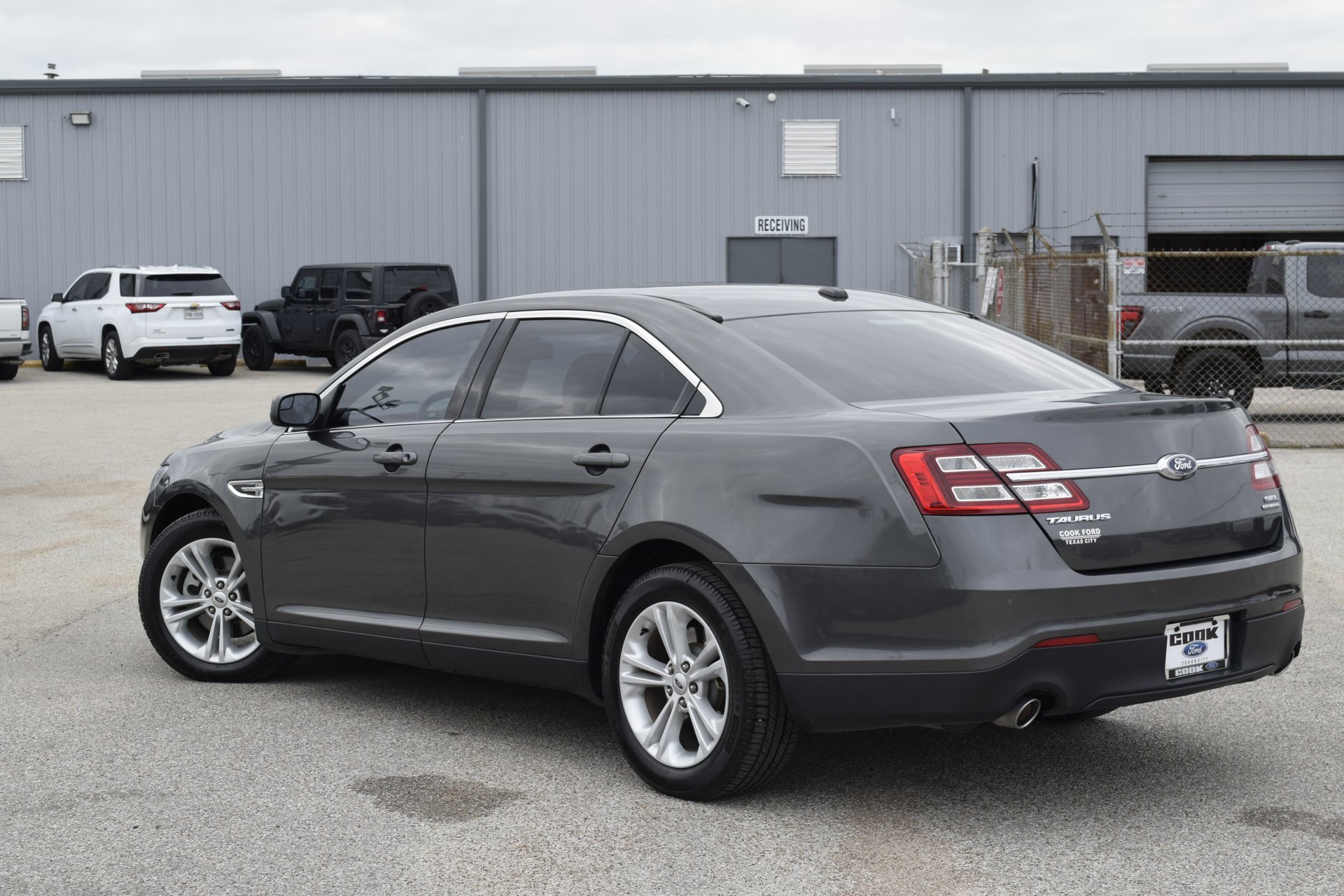 Certified 2018 Ford Taurus SEL w/ Equipment Group 201A image 8