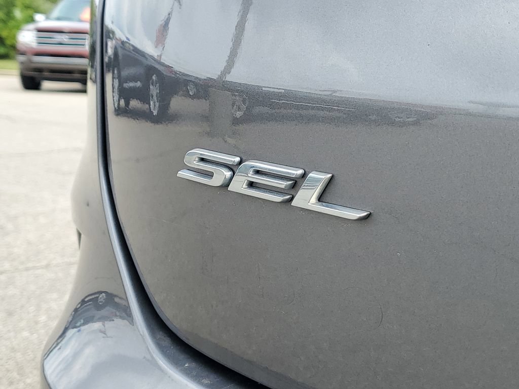 Certified 2021 Ford Edge SEL w/ Convenience Package AWD/4WD image 6
