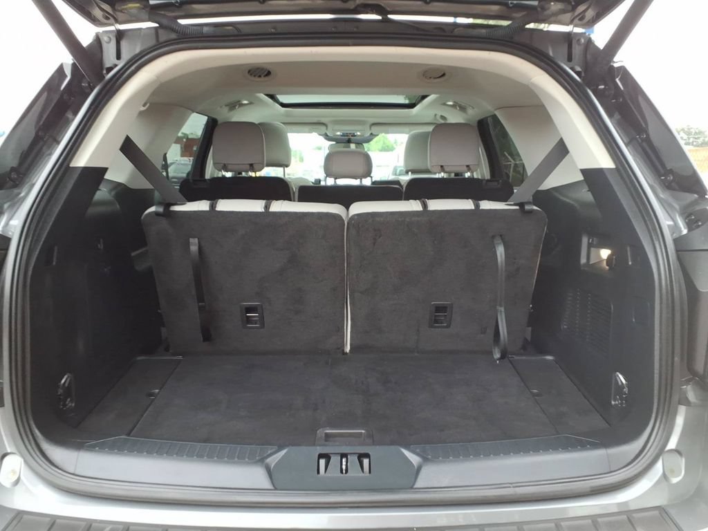 Certified 2025 Ford Explorer Active w/ Active Comfort Package AWD/4WD image 10