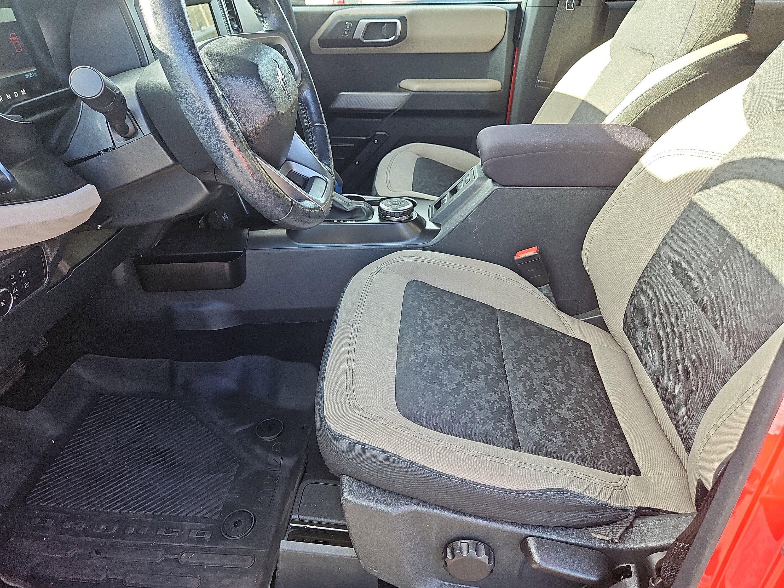 Certified 2022 Ford Bronco Wildtrak image 30