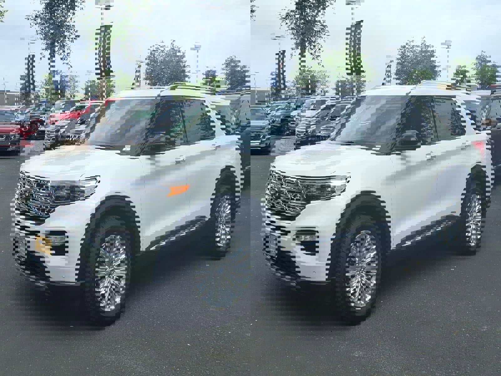 Certified 2023 Ford Explorer Limited w/ Limited Technology Package image 8