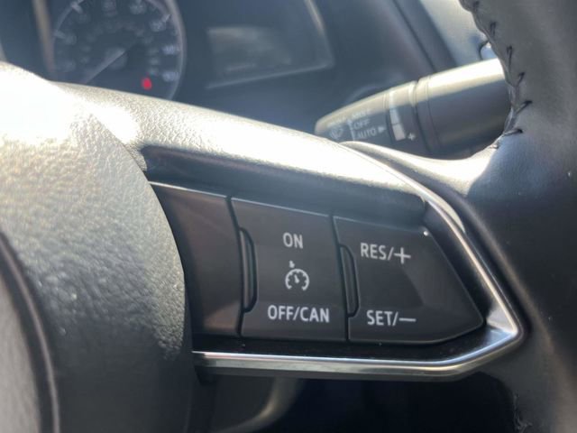 Used 2018 MAZDA MAZDA3 Touring FWD image 24