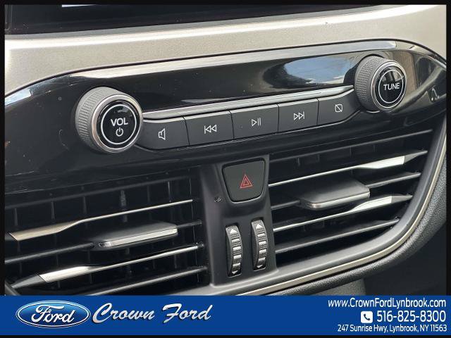 Certified 2022 Ford Escape SEL w/ Technology Package AWD/4WD image 30