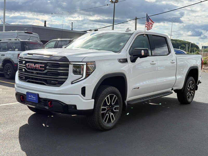 Used 2026 GMC Sierra 1500 AT4 w/ AT4 Premium Package AWD/4WD image 12