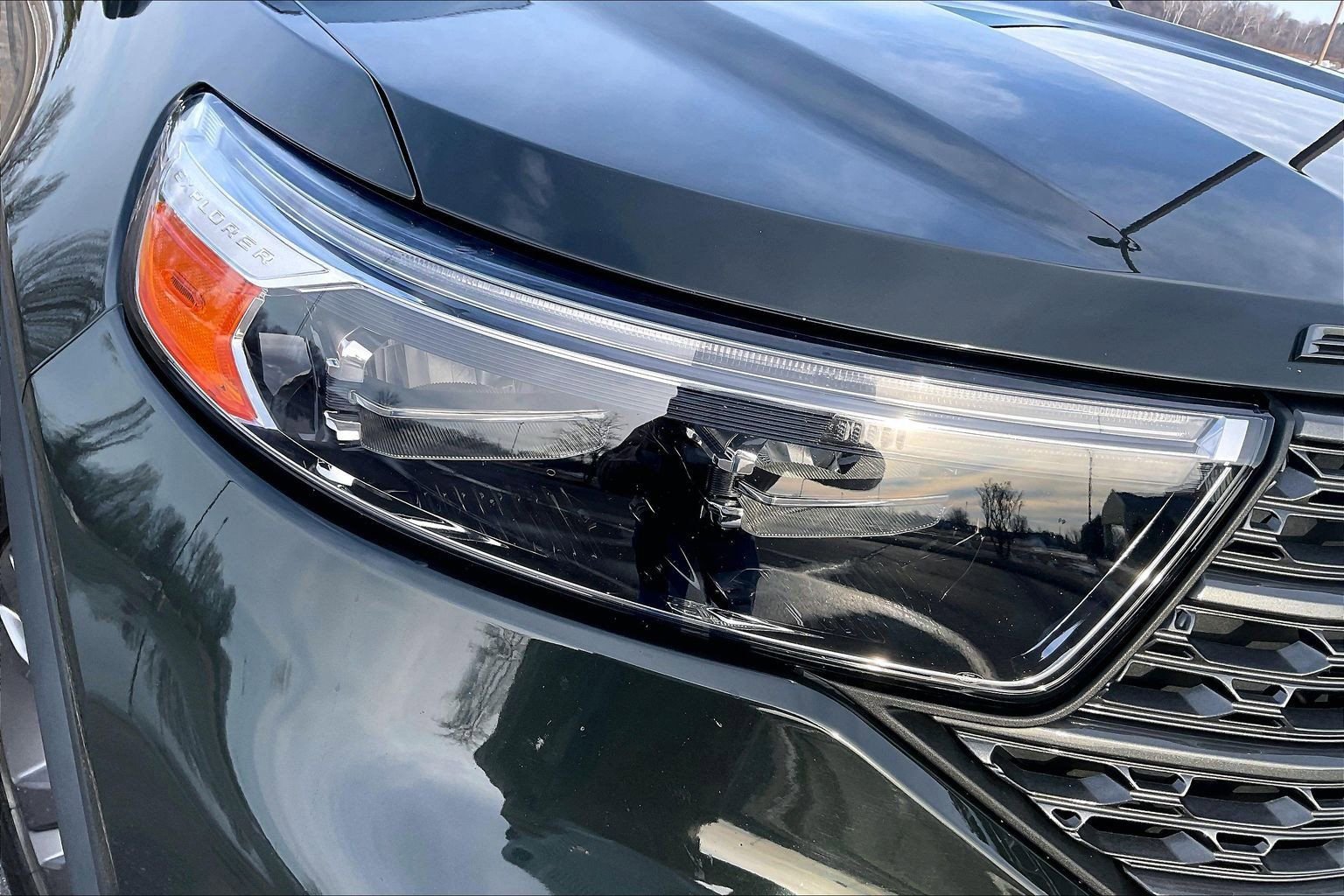 Certified 2022 Ford Explorer XLT w/ Equipment Group 202A image 23