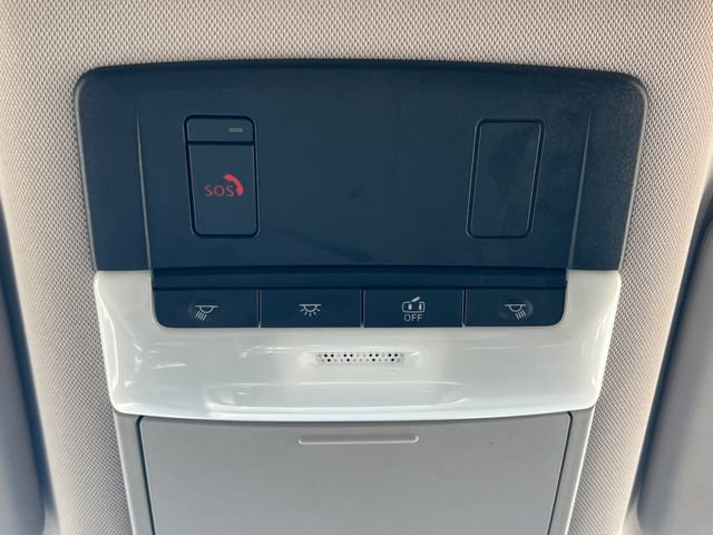 Used 2025 Nissan Rogue SV AWD/4WD image 34
