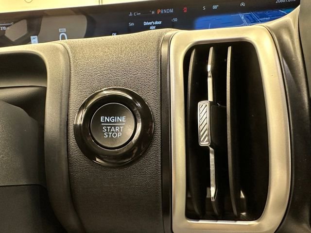 Certified 2025 Ford Expedition Active image 23