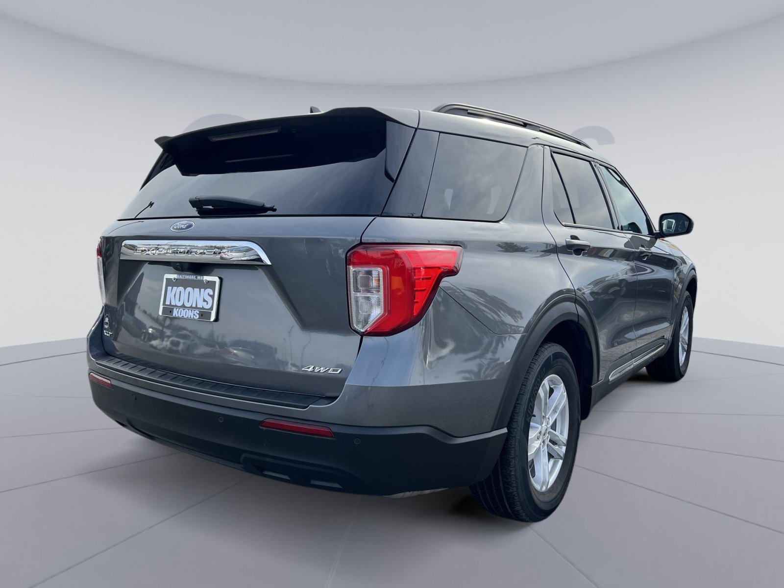 Certified 2021 Ford Explorer XLT image 7