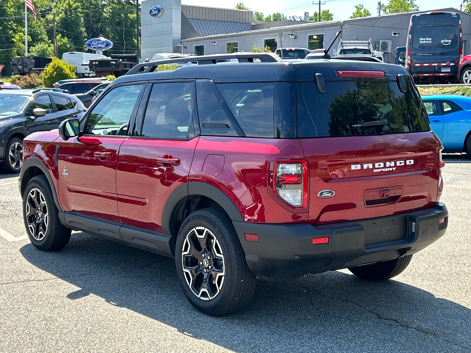 Certified 2025 Ford Bronco Sport Outer Banks w/ Outer Banks Tech Package+ AWD/4WD image 6