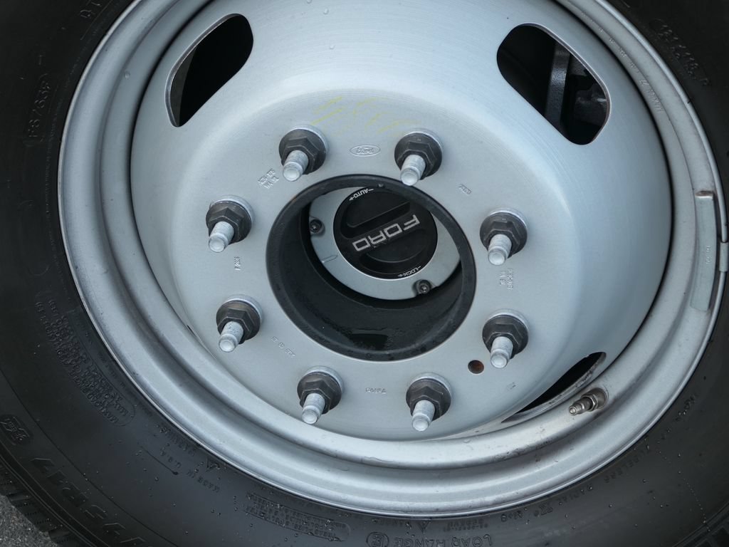 Certified 2026 Ford F350 XLT AWD/4WD image 14