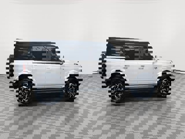 Certified 2023 Ford Bronco Outer Banks image 6