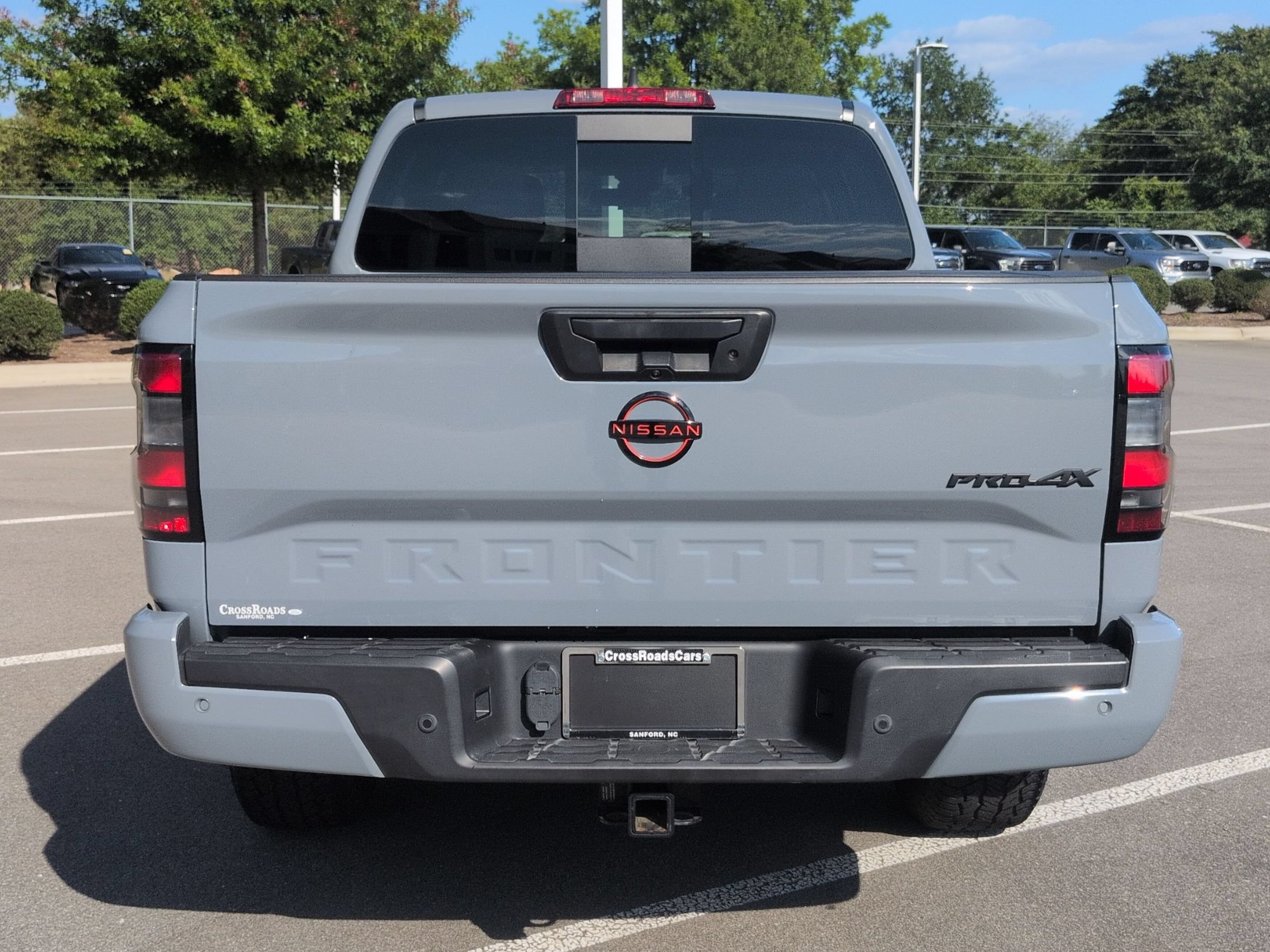 Used 2023 Nissan Frontier PRO-4X w/ Technology Package AWD/4WD image 5