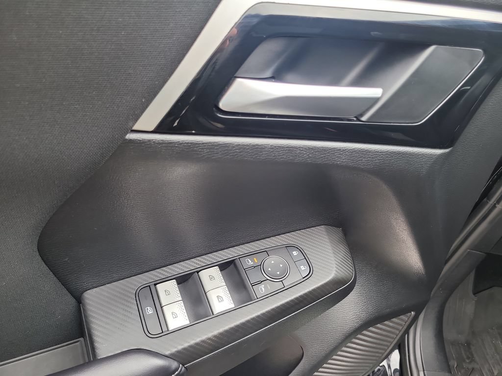 Used 2024 Mitsubishi Outlander ES FWD image 14
