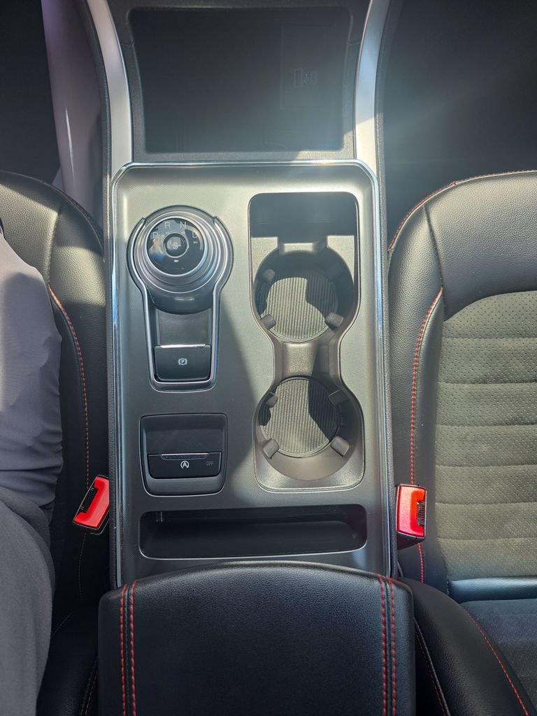Certified 2023 Ford Edge ST-Line AWD/4WD image 35