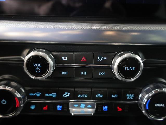 Certified 2025 Ford F150 Lariat w/ Equipment Group 502A High AWD/4WD image 18