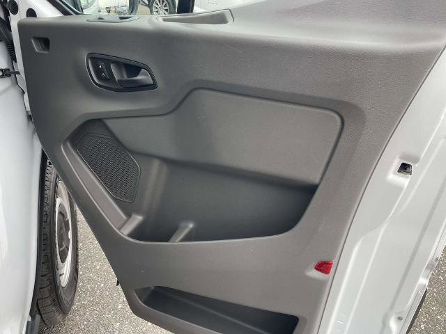 Certified 2021 Ford Transit 250 Medium Roof image 18