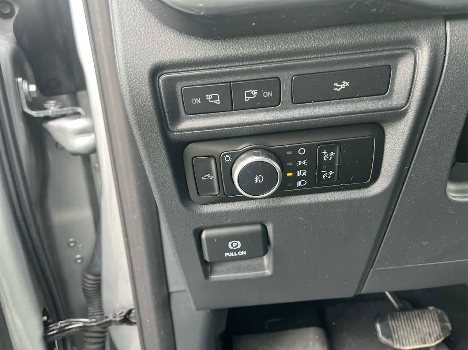 Certified 2023 Ford F150 XLT w/ Equipment Group 302A High image 33