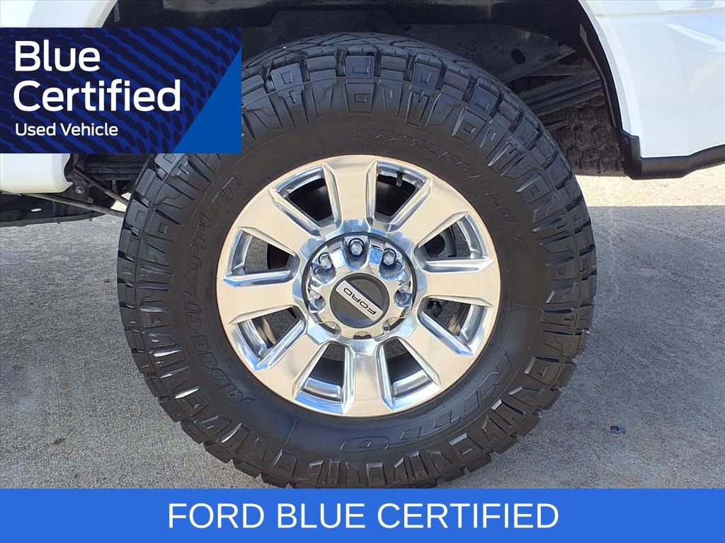 Certified 2022 Ford F250 Platinum w/ FX4 Off-Road Package image 31