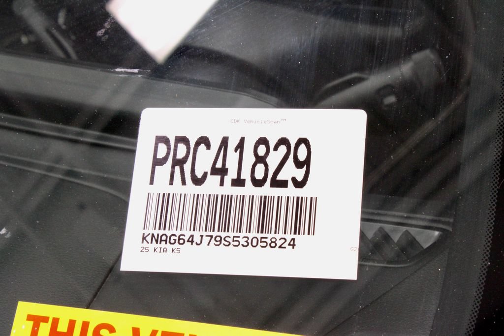 Used 2025 Kia K5 GT-Line w/ GT-Line Premium Package AWD/4WD image 35